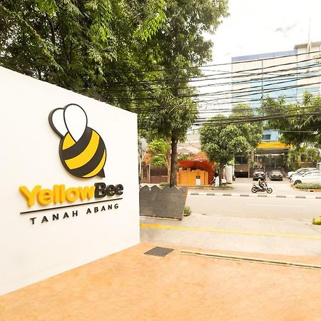 Yellow Bee Tanah Abang Jakarta Luaran gambar