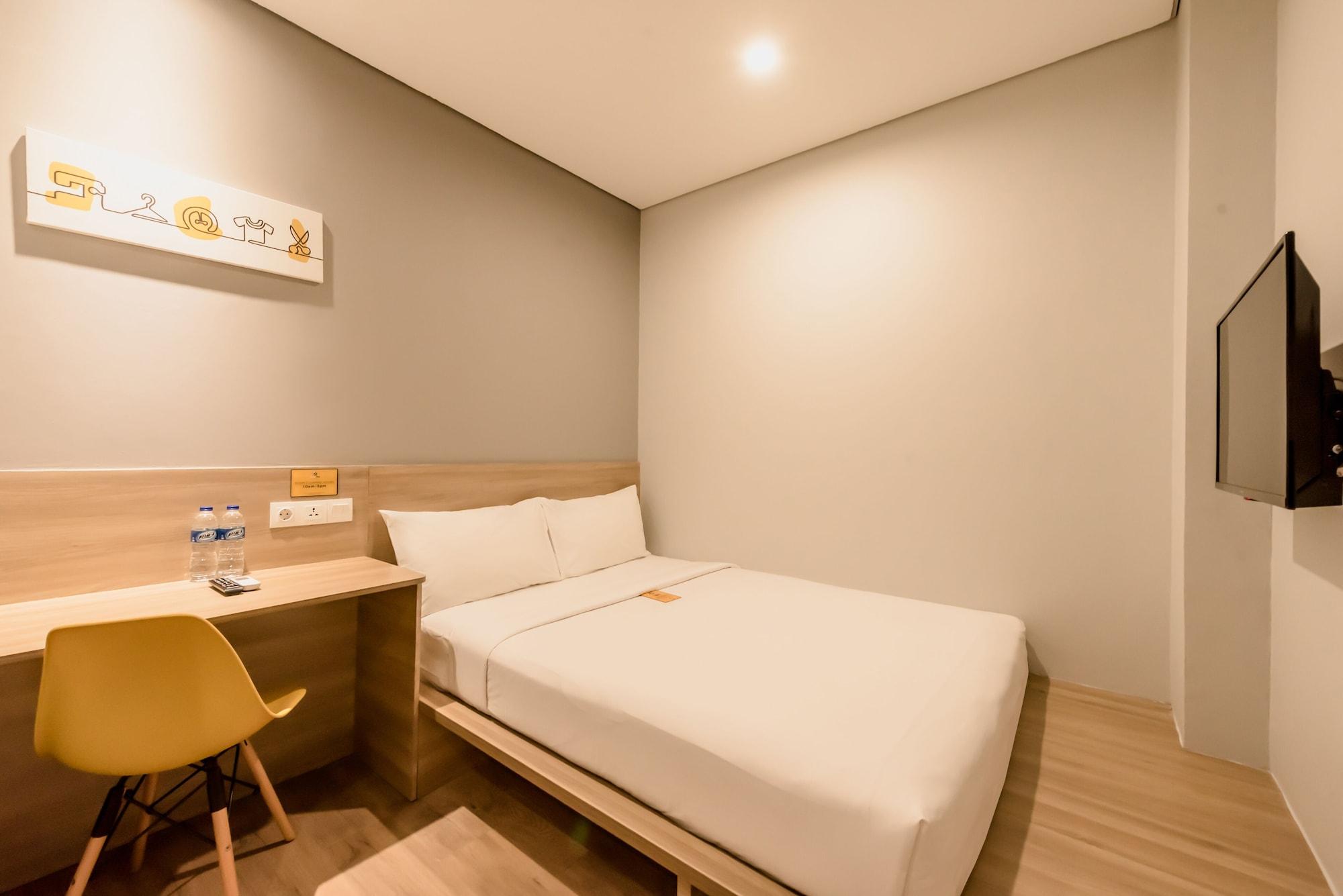 Yellow Bee Tanah Abang Jakarta Luaran gambar