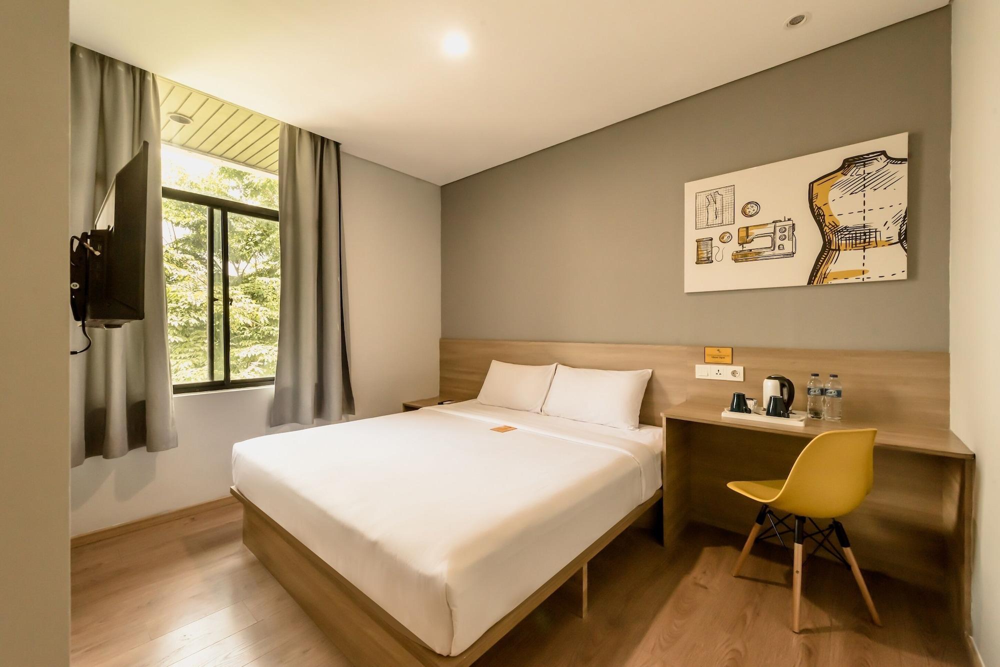 Yellow Bee Tanah Abang Jakarta Luaran gambar